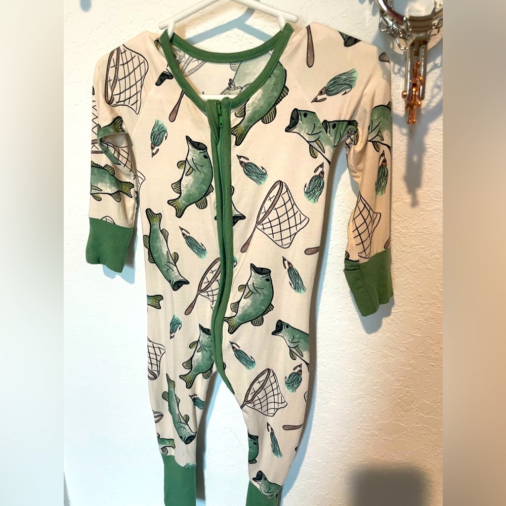Hen and Drake Co Baby Bamboo Convertible Romper Footie 3-6 Month Gone Fishing
